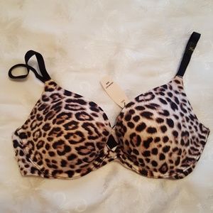 Victoria's Secret Plunge Bra, MET, size 36B